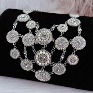 Elegant Silvertone bling bib statement, necklace
